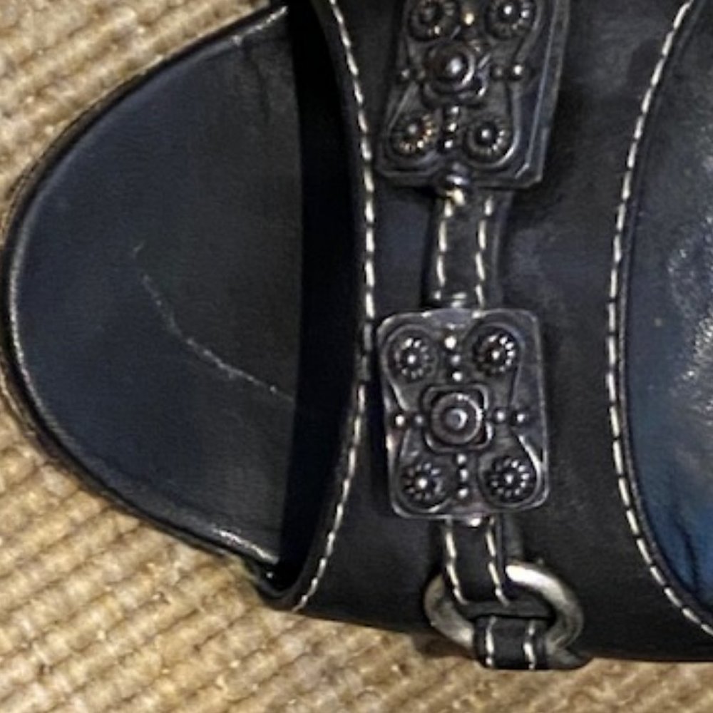 Manolo Blahnik Peep Toe Pumps - Picture 2 of 6